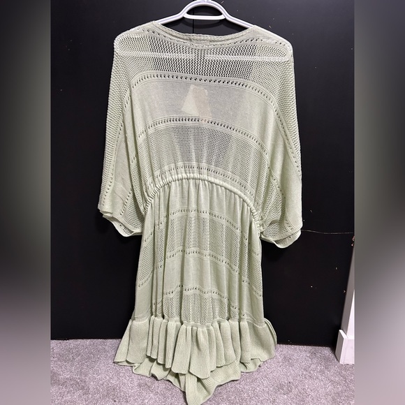 Steve Madden beach cover up - Picture 4 of 4